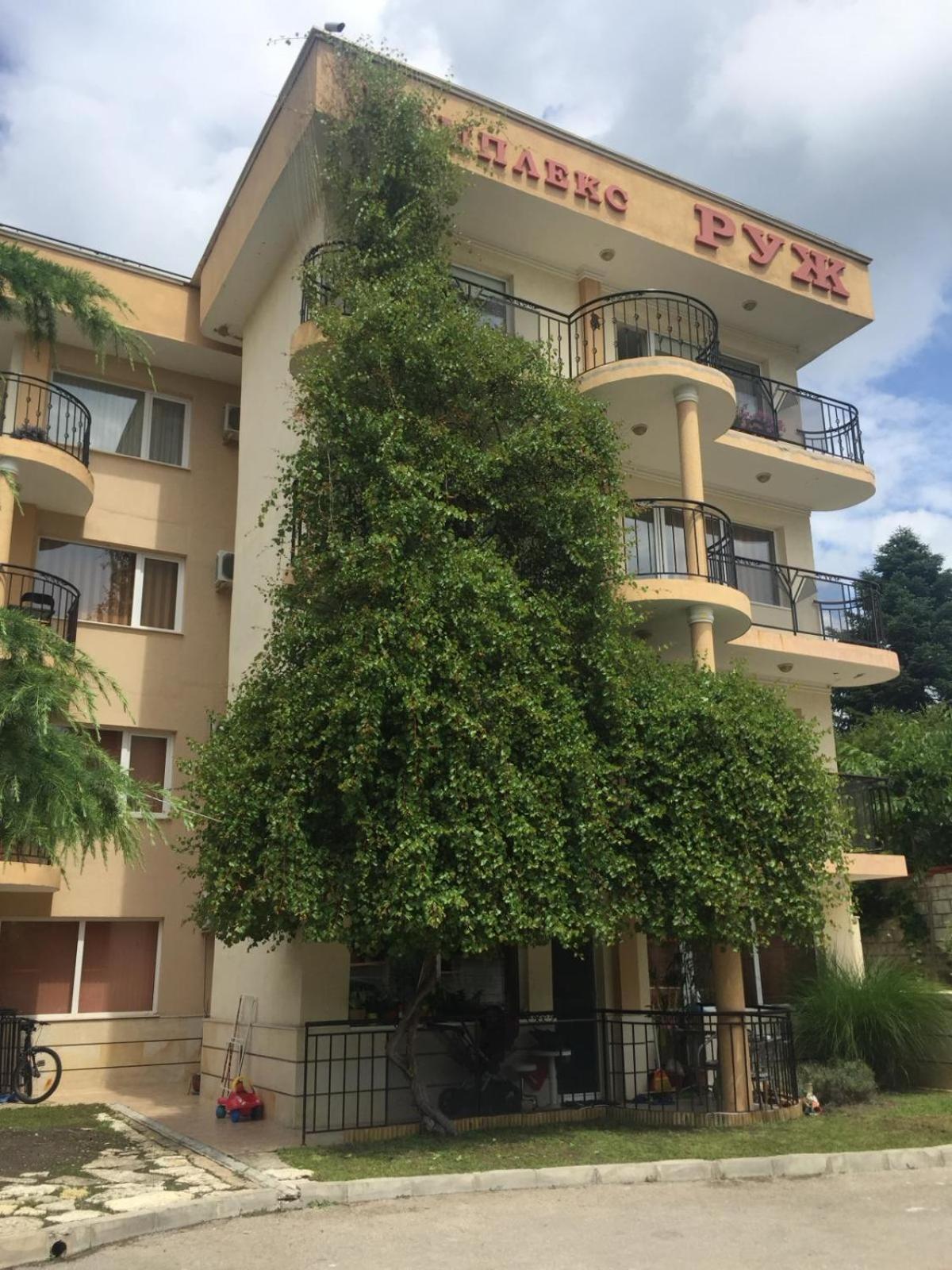 Complex Ruzh Apartments Златни пясъци Екстериор снимка
